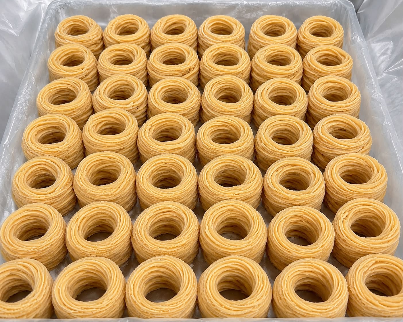50 Churro basket box pre-cooked.
